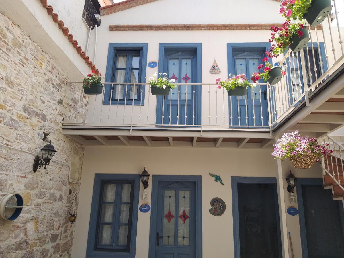 Gizemli Konak Ayvalı Exterior foto