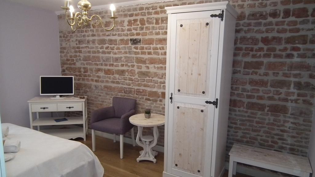Gizemli Konak Ayvalı Quarto foto