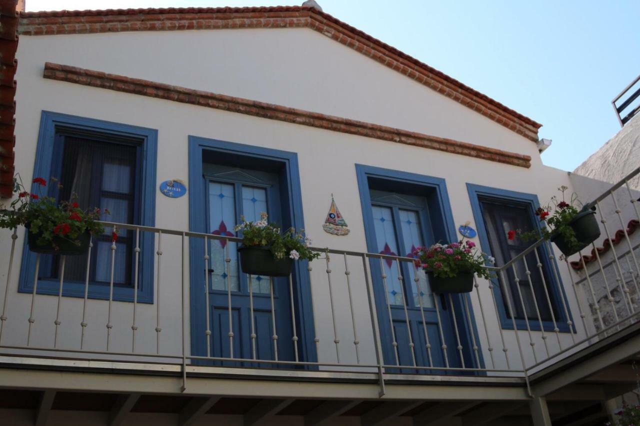 Gizemli Konak Ayvalı Exterior foto